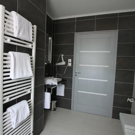 Hotel Le Cheval Blanc *