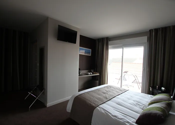 Le Cheval Blanc Hotel *