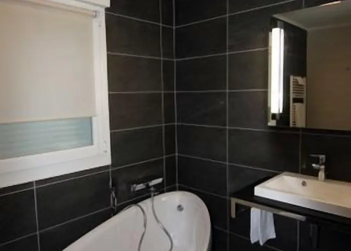 Hotel Le Cheval Blanc *