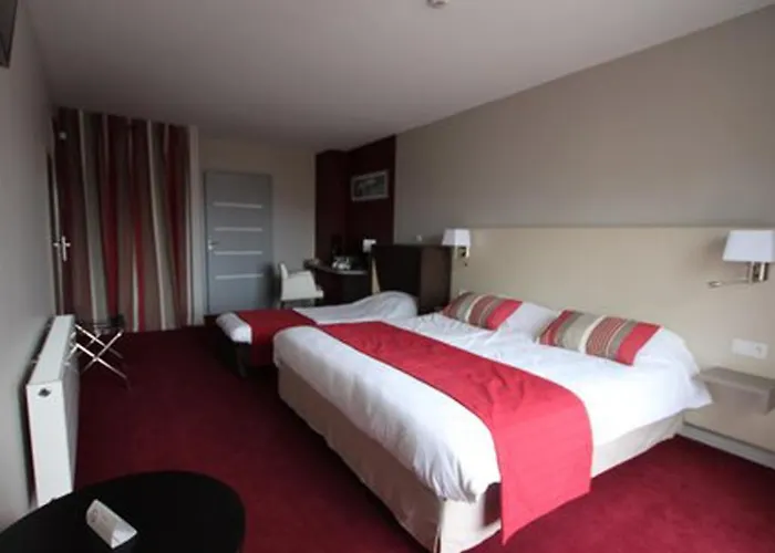 Le Cheval Blanc Hotel *